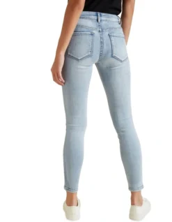 Core Skinny Jean 6 Core Skinny Jean -Heritage 769923010 3 720x928