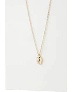 Fine Femme Necklace 5 Fine Femme Necklace -Heritage 885019870 3 720x928