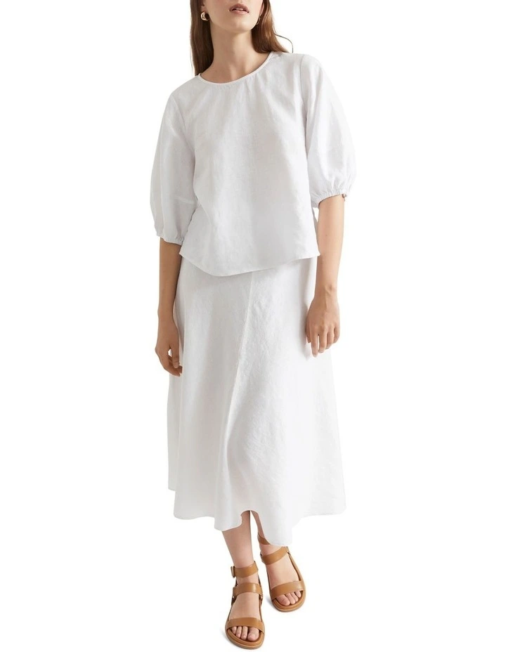 Core Linen Balloon Sleeve Top In White 1 Core Linen Balloon Sleeve Top In White