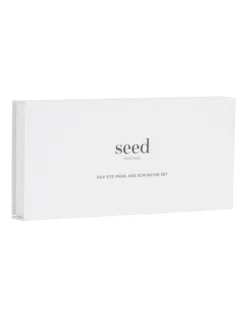 Silk Eye Mask And Scrunchie Set In White 5 Silk Eye Mask And Scrunchie Set In White -Heritage 939696310 939687490 3 720x928