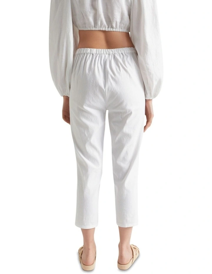 Slim Leg Pant In White 4 Slim Leg Pant In White - Image 4