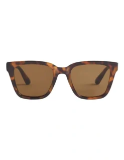 Danielle D Frame Sunglasses In Dark Tort