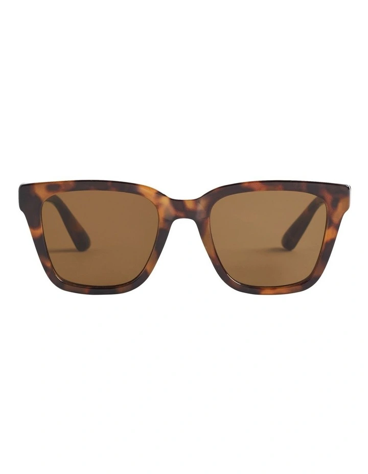 Danielle D Frame Sunglasses In Dark Tort 1 Danielle D Frame Sunglasses In Dark Tort