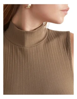 Mock Neck Rib Top In Brown -Heritage 984287800 984258910 3 720x928
