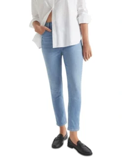 Core Skinny Jean In Light Blue -Heritage 984289600 984276100 3 720x928