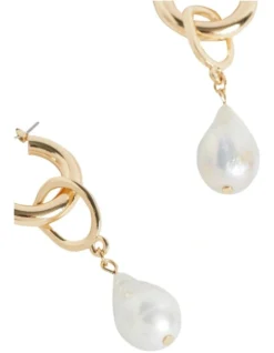 Pearl Link Hoop Earring In Gold -Heritage 984310210 3 720x928