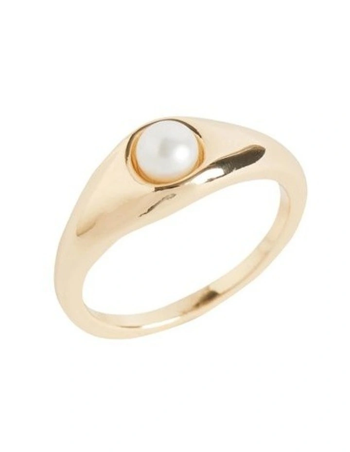 Pearl Ring In Gold 1 Pearl Ring In Gold