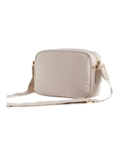 Heritage Logo Camera Bag In Grey 7 Heritage Logo Camera Bag In Grey -Heritage 984311740 984304540 3 720x928