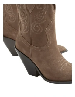 Eleanor Western Boot In Brown 8 Eleanor Western Boot In Brown -Heritage 984320020 984318130 4 720x928