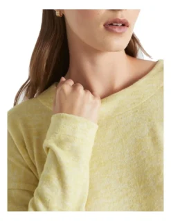 Supersoft Curve Hem Top In Yellow