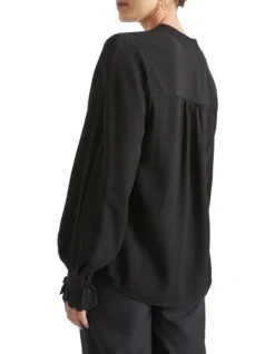 Textured Pleat Cuff Blouse In Black -Heritage 988425820 4 720x928