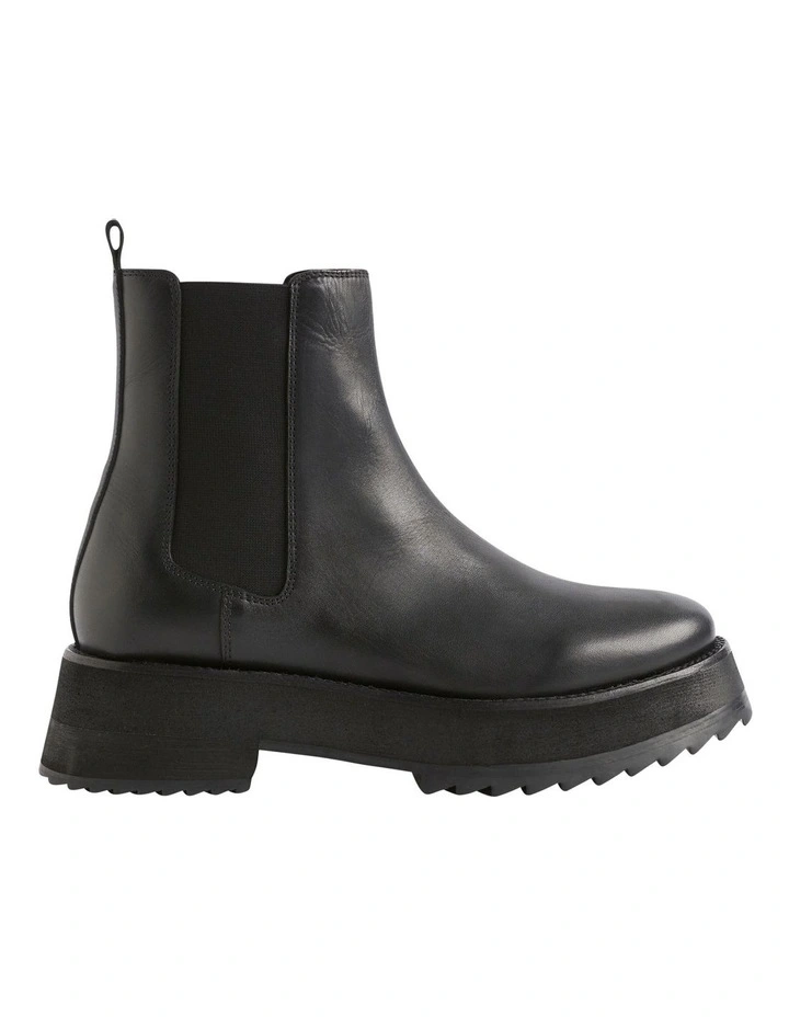 Elliot Gusset Boot In Black 1 Elliot Gusset Boot In Black