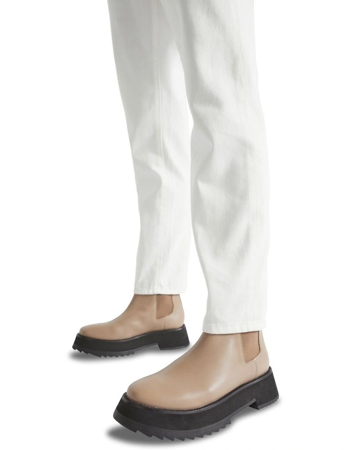 Elliot Gusset Boot In Storm 2 Elliot Gusset Boot In Storm - Image 2