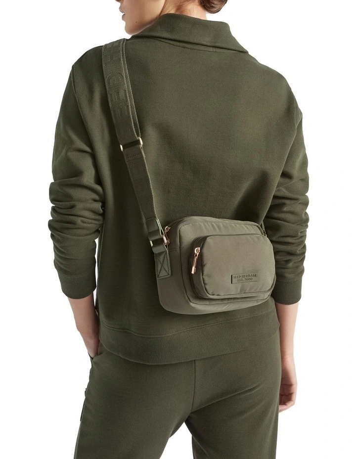 Logo Camera Bag In Green 2 Logo Camera Bag In Green - Image 2