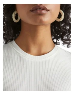 Twist Hoop In Cream -Heritage 988451470 988445170 3 720x928