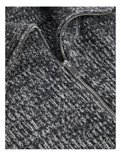 Zip Collared Bib In Black -Heritage 988452730 988447510 3 720x928