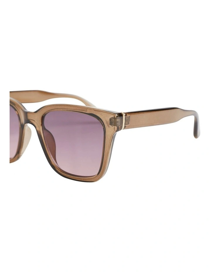 Danielle D Frame Sunglasses In Dark Fern 2 Danielle D Frame Sunglasses In Dark Fern - Image 2